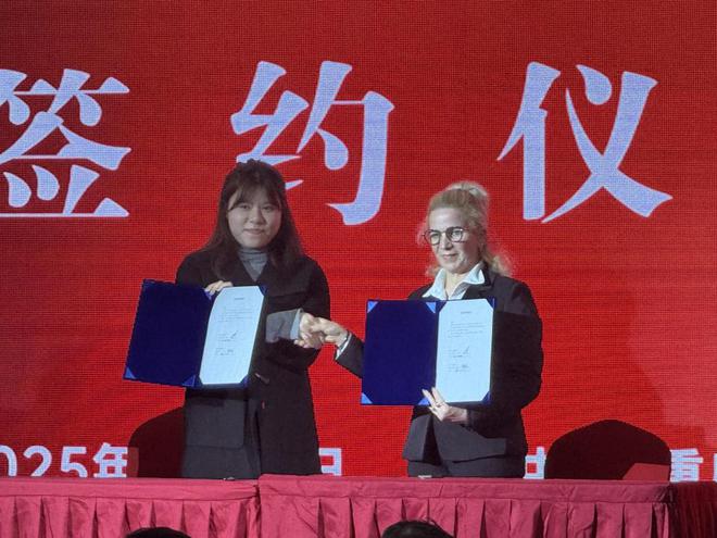 ku酷游APP初刻智能受邀参展大足五金展论坛分享激光打标机使用五金受喜爱(图6)